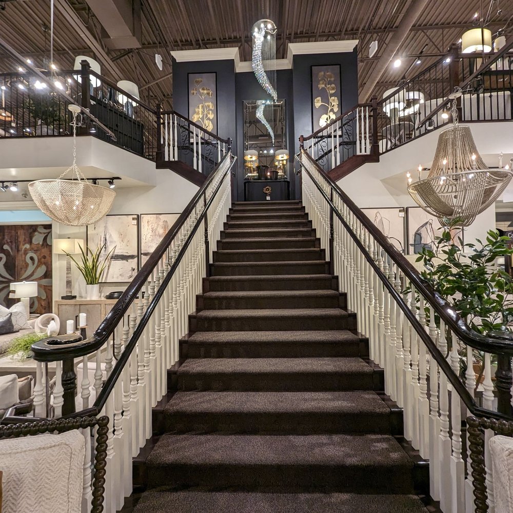 Creative Interiors & Design - Elegant, grand staircase and lots of lighting options - Interior Design Near Me - Vancouver, Washington Creative Interiors & Design - Elegant, grand staircase and lots of lighting options - Interior Design Near Me - Vancouver, Washington