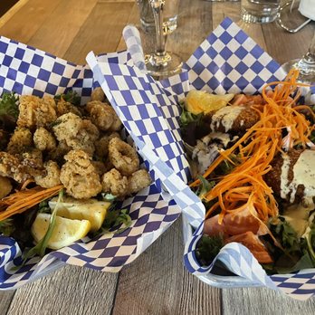 SEA Crab House - Seattle - Calamari and crab cake - Cajun/Creole Near Me - Seattle, Washington SEA Crab House - Seattle - Calamari and crab cake - Cajun/Creole Near Me - Seattle, Washington
