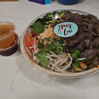 My Lai - Venice - Build Your Own Beef Bowl with double the beef - Vietnamese Near Me - Los Angeles, California My Lai - Venice - Build Your Own Beef Bowl with double the beef - Vietnamese Near Me - Los Angeles, California
