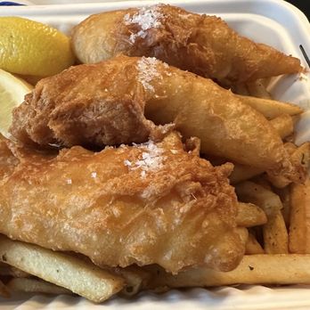 Hook Fish - Fish (3 pieces) & chips - Seafood Near Me - San Francisco, California Hook Fish - Fish (3 pieces) & chips - Seafood Near Me - San Francisco, California
