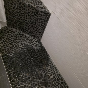 Casa Morada - This is the stale water from the shower that was there when we checked in. - Resorts Near Me - Islamorada, Florida