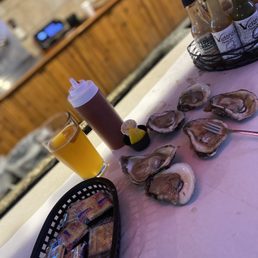VICTORIO’S OYSTER BAR & GRILLE - Updated July 2025 - 407 Photos & 335 Reviews - 300 Dog Track Rd ...