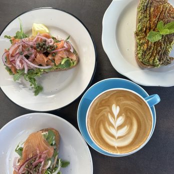 Mints & Honey - Smoked Salmon Breakfast Sandwich & Avocado Toast - Coffee & Tea Near Me - Burlingame, California Mints & Honey - Smoked Salmon Breakfast Sandwich & Avocado Toast - Coffee & Tea Near Me - Burlingame, California
