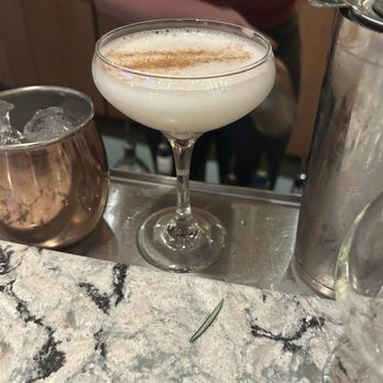 Side Hustle Lounge - Cocktail Bars Near Me - Detroit, Michigan Side Hustle Lounge - Cocktail Bars Near Me - Detroit, Michigan
