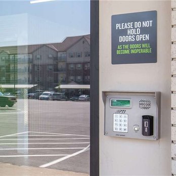 Extra Space Storage - Office - Self Storage Near Me - Kansas City, Missouri Extra Space Storage - Office - Self Storage Near Me - Kansas City, Missouri