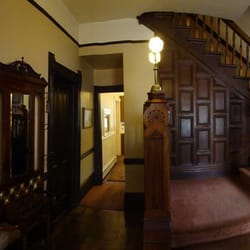 Hinds Victorian Guest House