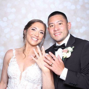 Amazebooths - Photo Booth Rentals Near Me Amazebooths - Photo Booth Rentals Near Me