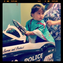 My 1 year old getting bus first cut! My 1 year old getting bus first cut!