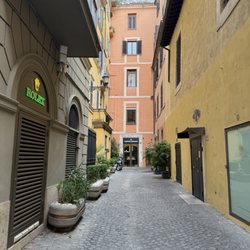 Hausmann Condotti - Right around the corner from Rolex store inside the alleyway is Vacheron Constantin!!!