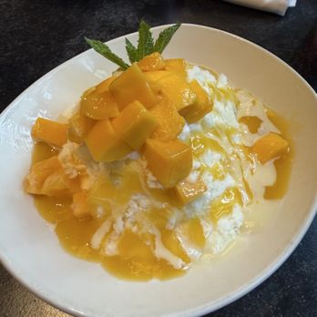 Din Tai Fung 鼎泰豐 - Mango Shaved Ice - Dim Sum Near Me - Vancouver, British Columbia Din Tai Fung 鼎泰豐 - Mango Shaved Ice - Dim Sum Near Me - Vancouver, British Columbia
