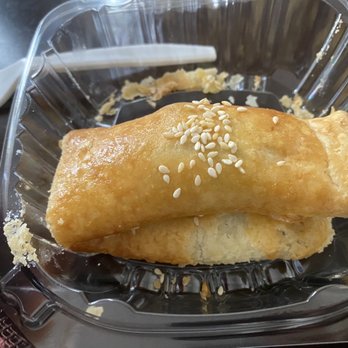 Wing Hing Seafood Restaurant - Crisp roasted pork puff/pastry - Seafood Near Me - Brooklyn, New York