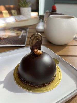Sweets and Seats by null