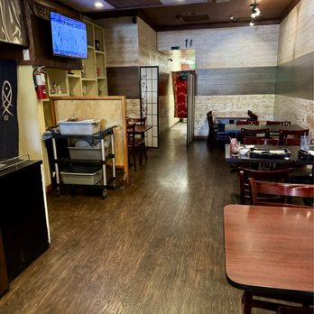 Yuki Sushi Bar - 05.18.24 dining section - Sushi Bars Near Me - Cameron Park, California