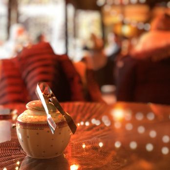 The St. Ermin's Tea Lounge - Tea Rooms Near Me - Westminster, XGL The St. Ermin's Tea Lounge - Tea Rooms Near Me - Westminster, XGL