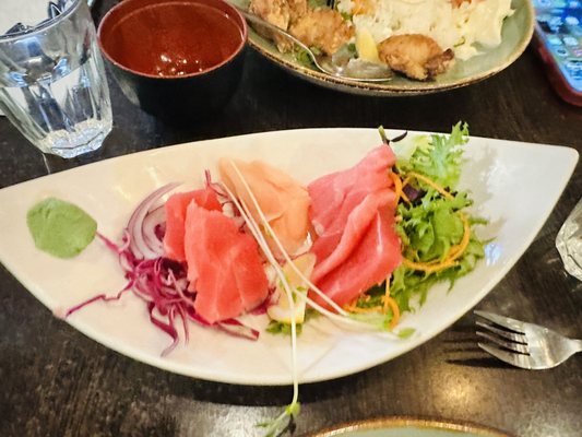 Tokyo Dumpling by null
