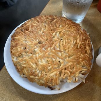 Gravy - Hashbrowns have their own plate. So good. - American Near Me - Portland, Oregon
