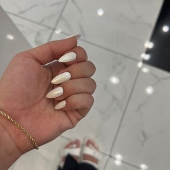 Aria Nail Lounge - Nail Salons Near Me - Pasadena, California Aria Nail Lounge - Nail Salons Near Me - Pasadena, California