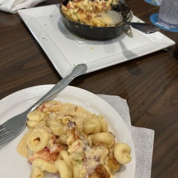12A Buoy - Lobster Mac & cheese - Seafood Near Me - Fort Pierce, Florida