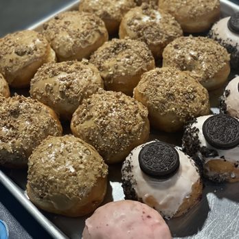 Devi's Donuts and Sweets - Donuts Near Me - Long Beach, California