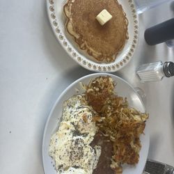 Glen's Cafe - Sausage Patty Eggs Hash browns w Pancake