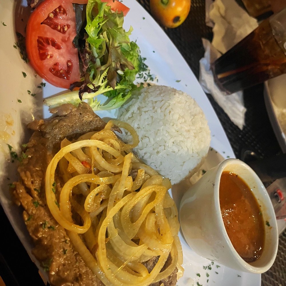 Bari - Bistec encebollado (steak and onions) - Pizza Near Me - San Juan, Puerto Rico Bari - Bistec encebollado (steak and onions) - Pizza Near Me - San Juan, Puerto Rico