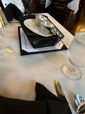 LUXX THE RESTAURANT - Updated January 2025 - 21 Photos & 11 Reviews