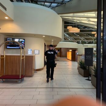 Walnut Creek Marriott - Officer going into the hotel to discuss the the theft in my room - Hotels Near Me - Walnut Creek, California Walnut Creek Marriott - Officer going into the hotel to discuss the the theft in my room - Hotels Near Me - Walnut Creek, California