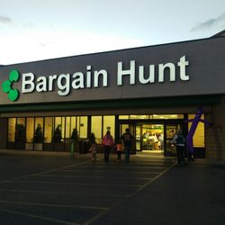 Bargain Hunt - Front of store