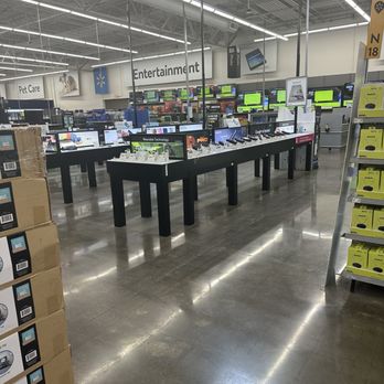 Walmart Supercenter - Grocery Near Me - Jennings, Louisiana