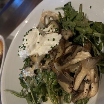 Eddie V's Prime Seafood - Mushroom Warm Goat Cheese Salad - Seafood Near Me - Paramus, New Jersey Eddie V's Prime Seafood - Mushroom Warm Goat Cheese Salad - Seafood Near Me - Paramus, New Jersey