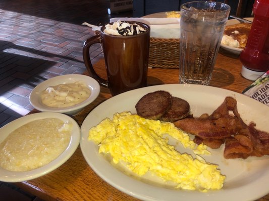 Cracker Barrel Old Country Store by null