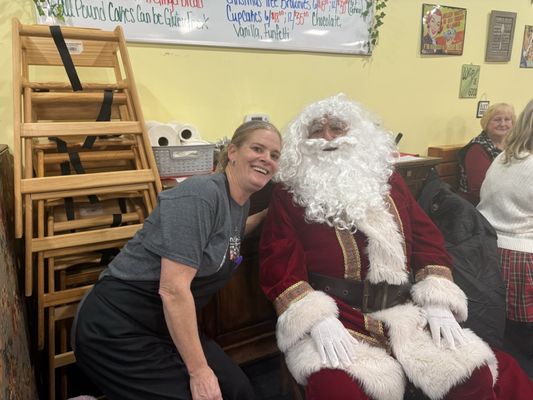 Chat-n-Chew Cafe by null