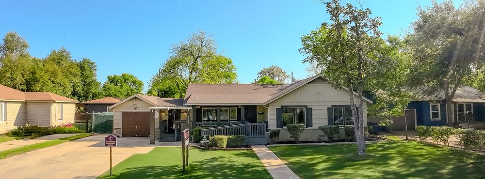 Stepping Stone School - Crestview/Allendale - childcare center in Austin, TX