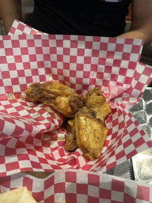 Halal wings, Burgers & Fried Chicken by null