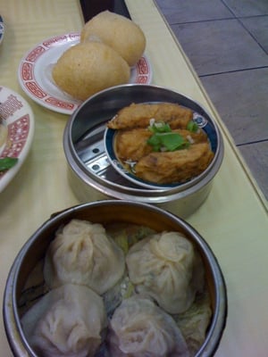 Ming’s Bistro by null
