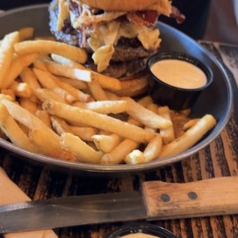 Broderick - Burgers Near Me - Walnut Creek, California Broderick - Burgers Near Me - Walnut Creek, California