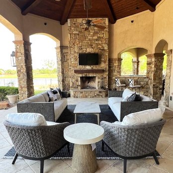 B. de Vine - Patio dining and seating to add relaxation and fun to any outdoor destination. Customized by B. de Vine Interiors - Furniture Stores Near Me - Houston, Texas