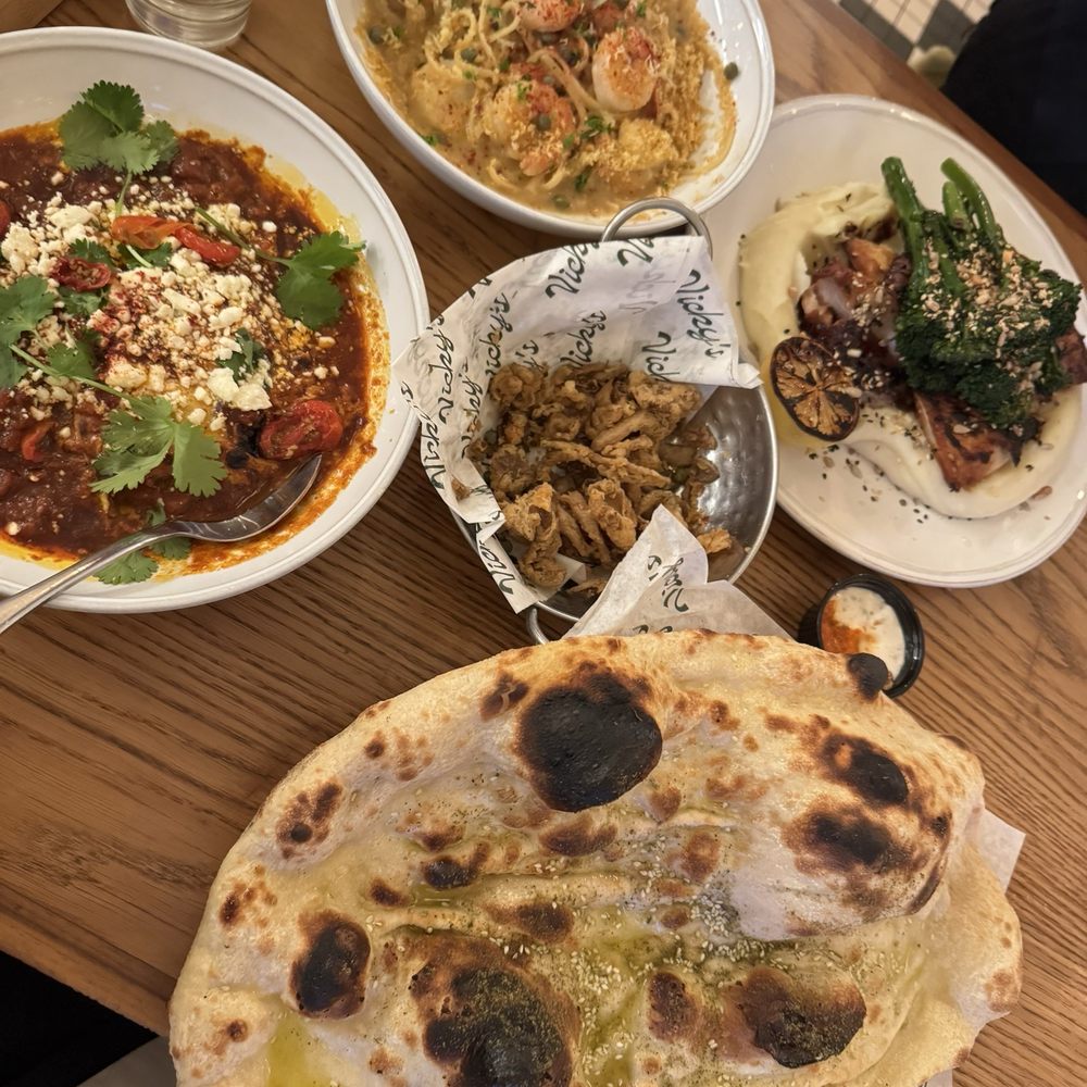 Vicky's All Day - Shakshuka, Lemon Shrimp Scampi, Aleppo Lemon Chicken - Breakfast & Brunch Near Me - Los Angeles, California Vicky's All Day - Shakshuka, Lemon Shrimp Scampi, Aleppo Lemon Chicken - Breakfast & Brunch Near Me - Los Angeles, California