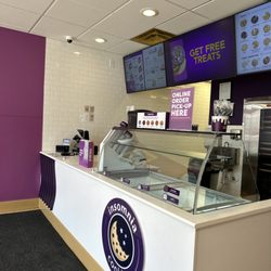 Insomnia Cookies
