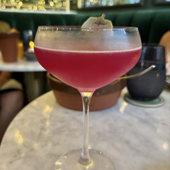 Podmore - Hand crafted - Cocktail Bars Near Me - Honolulu, Hawaii Podmore - Hand crafted - Cocktail Bars Near Me - Honolulu, Hawaii