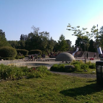 Garden City Park - Sunset at the park. - Parks Near Me - Richmond, British Columbia