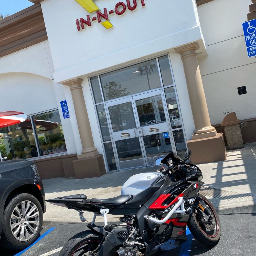 In-N-Out Burger - I can eat this everyday. - Burgers Near Me - Rancho Cucamonga, California