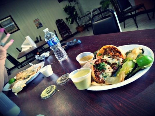 Tacos El Primo by null