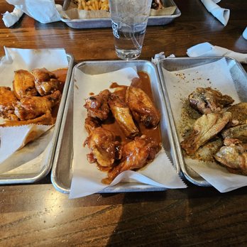 Buffalo Wild Wings - Chicken Wings Near Me - Olive Branch, Mississippi