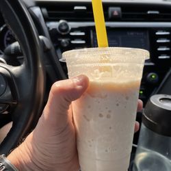 Franklin Nutrition Stop - Banana + Peanut butter recovery shake. 35mgs of Protein