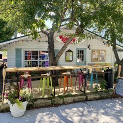 Surf Yogurt Bar - Front