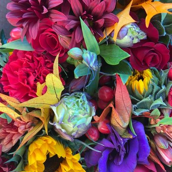 Simi Flowers and Gifts - Florists Near Me - Simi Valley, California
