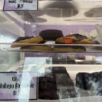All Things Ube Desserts - Ube halaya brownie - Desserts Near Me - San Diego , California All Things Ube Desserts - Ube halaya brownie - Desserts Near Me - San Diego , California