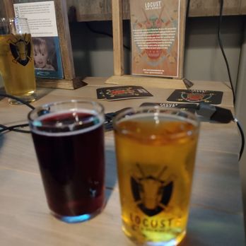 Locust Cider Post Alley - Dark Maple and Black Currant flight - Cideries Near Me - Seattle, Washington Locust Cider Post Alley - Dark Maple and Black Currant flight - Cideries Near Me - Seattle, Washington