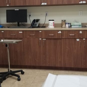 Baptist Health Diagnostic Imaging | Wellington - Examination room - Urgent Care Near Me - Wellington, Florida Baptist Health Diagnostic Imaging | Wellington - Examination room - Urgent Care Near Me - Wellington, Florida